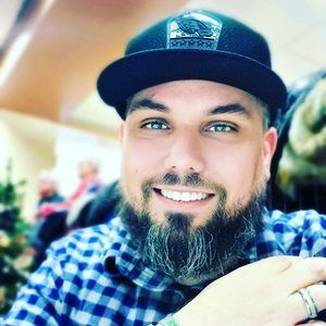 Meet your Posher, Joshua